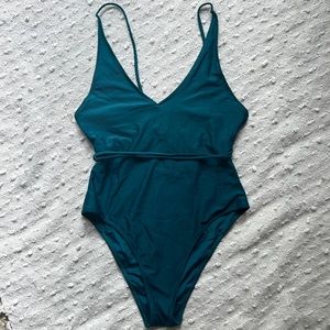 Tie back one piece swim
